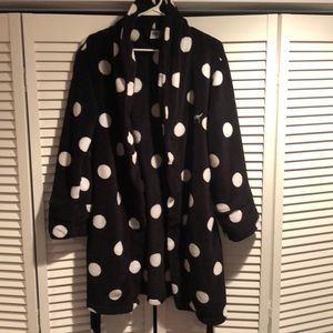 Victoria’s Secret PINK Spotted Bath Robe